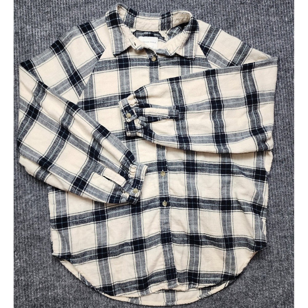 American Eagle Navy Blue Cream Plaid Flannel Button Down Shirt Small